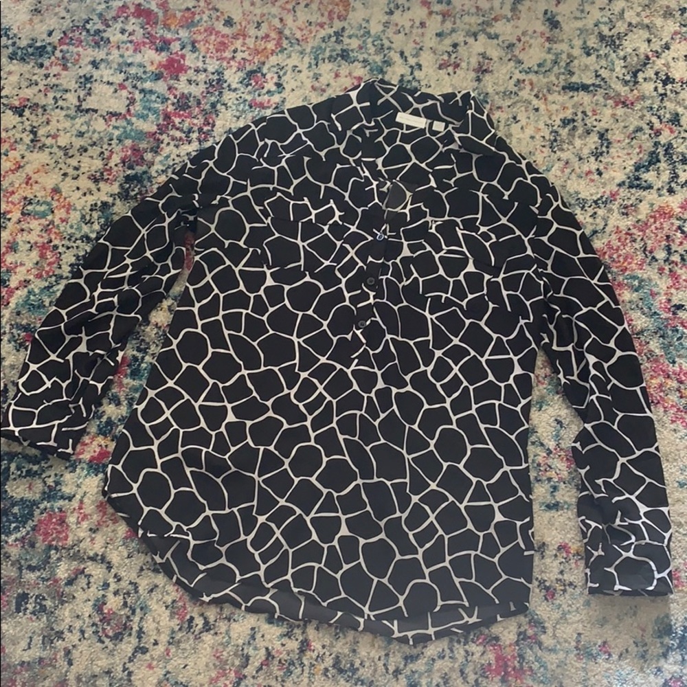 Black and White Top
